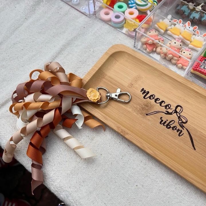 moeco ribon ブランドチャーム